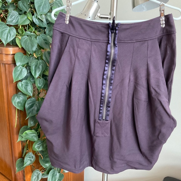 Lovely purple eggplant skirt by Myokie size 38 - Picture 3 of 4